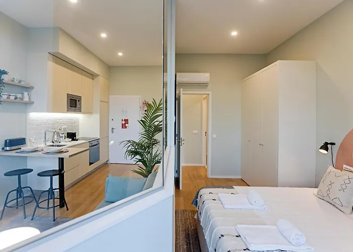 31 Janeiro 157 - Delightful 1br Flat W/ Ac & Balcony By Lovelystay * 포르투