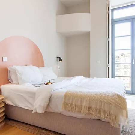 Appartement 31 Janeiro 157 - Delightful 1br Flat W/ Ac & Balcony By Lovelystay