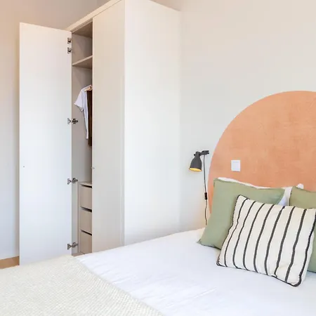 Appartement 31 Janeiro 157 - Delightful 1br Flat W/ Ac & Balcony By Lovelystay Oporto