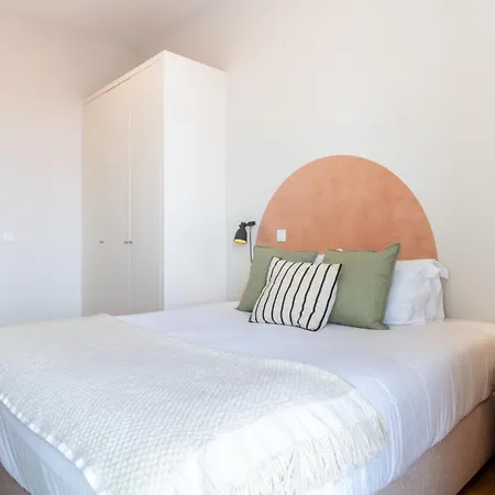 31 Janeiro 157 - Delightful 1br Flat W/ Ac & Balcony By Lovelystay Oporto