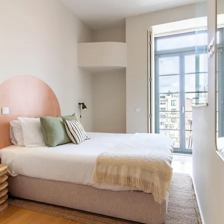 31 Janeiro 157 - Delightful 1br Flat W/ Ac & Balcony By Lovelystay