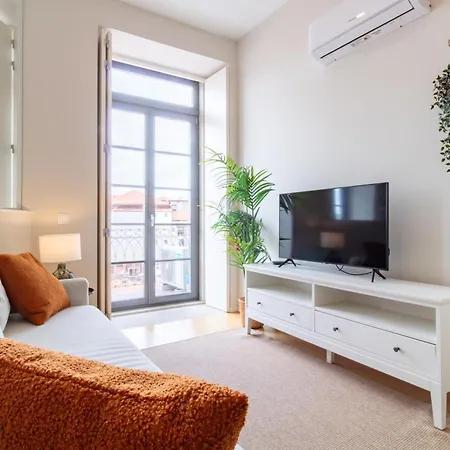 31 Janeiro 157 - Delightful 1br Flat W/ Ac & Balcony By Lovelystay Appartement