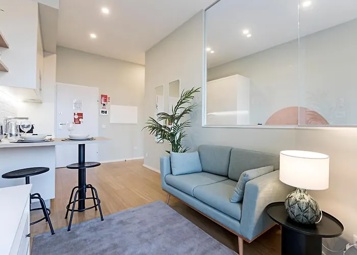 Appartamento 31 Janeiro 157 - Delightful 1br Flat W/ Ac & Balcony By Lovelystay