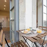 31 Janeiro 157 - Delightful 1br Flat W/ Ac & Balcony By Lovelystay דירה